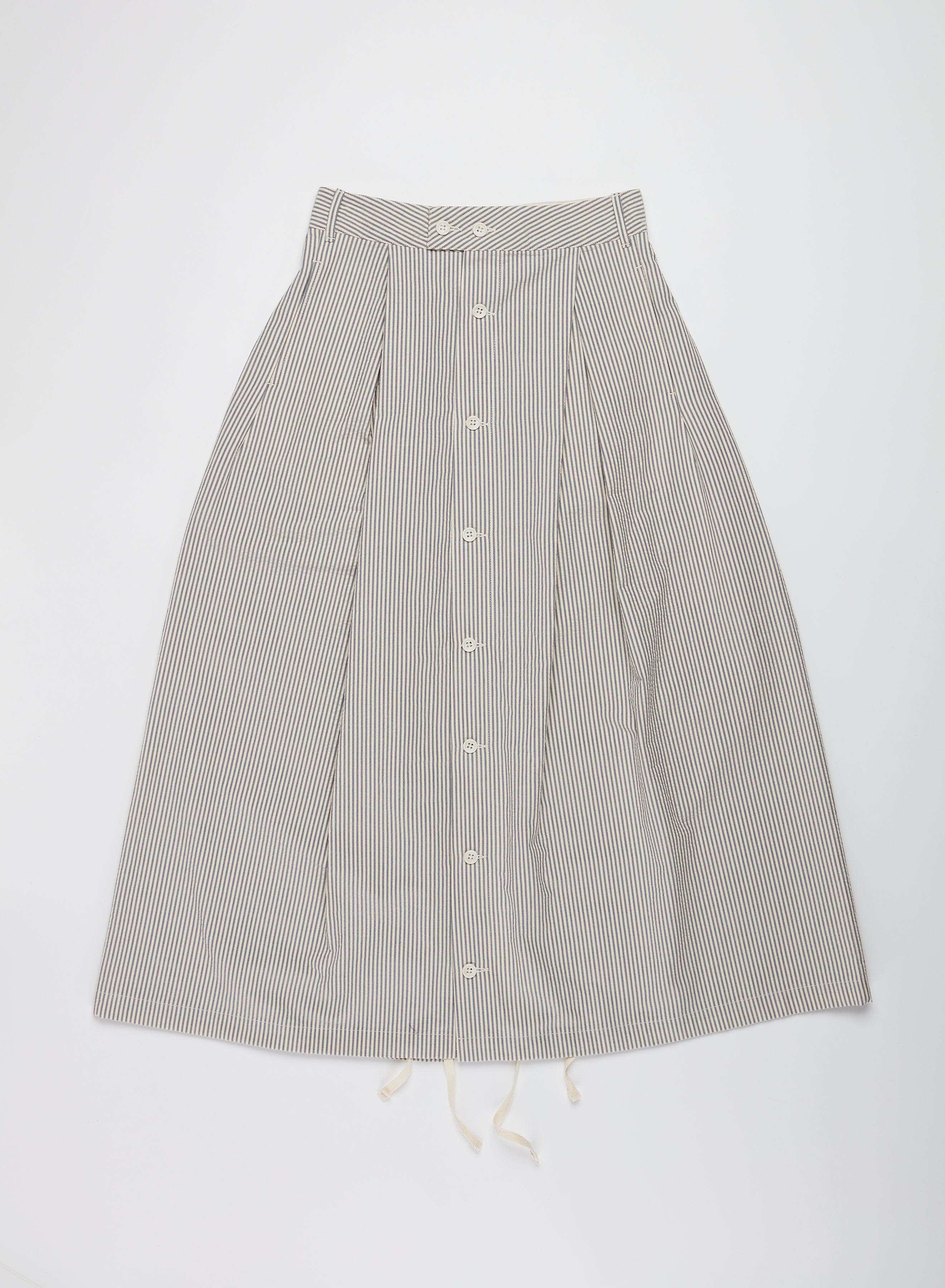 Tuck Skirt - Navy / Natural Cotton Seersucker