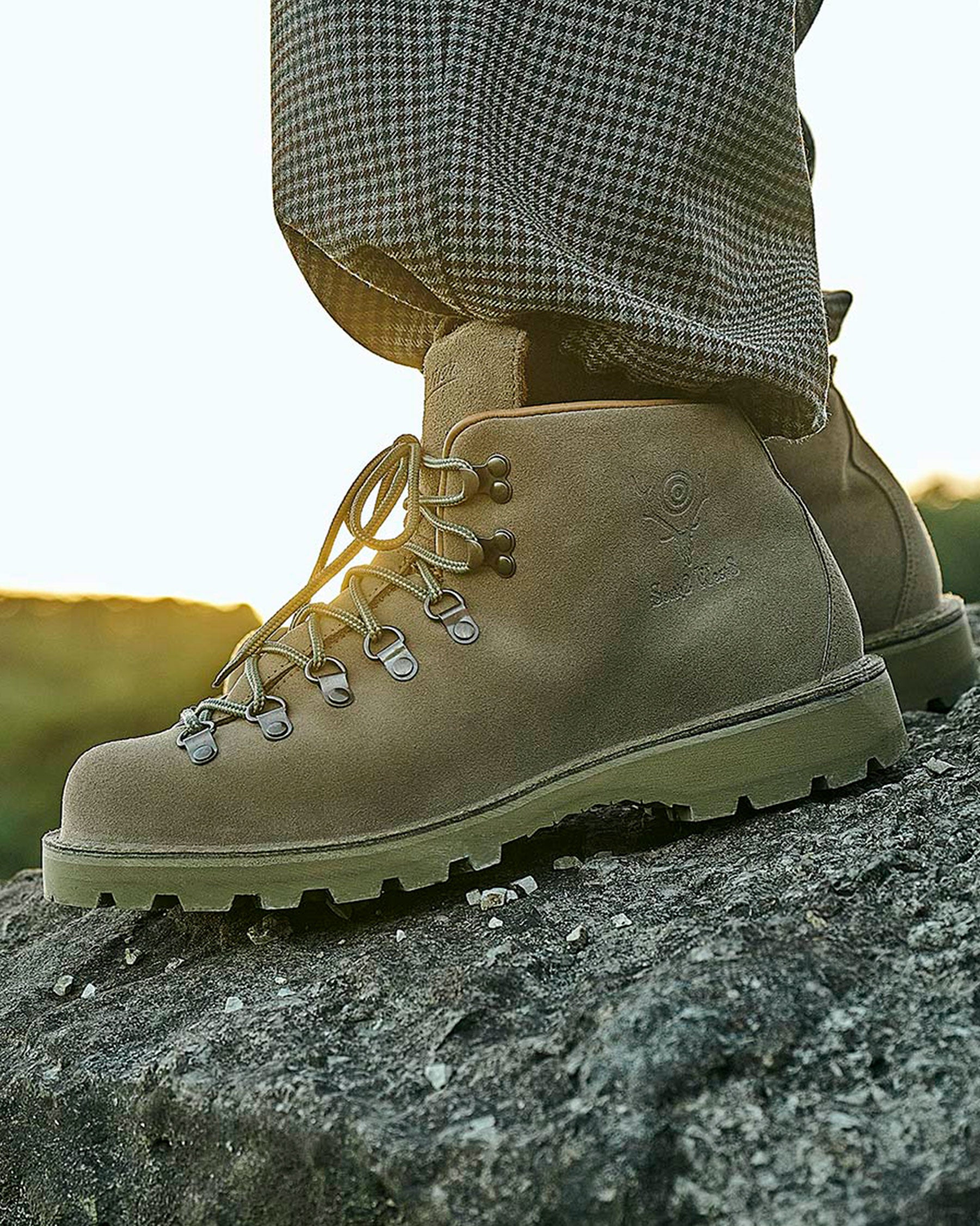 SOUTH2 WEST8 x DANNER