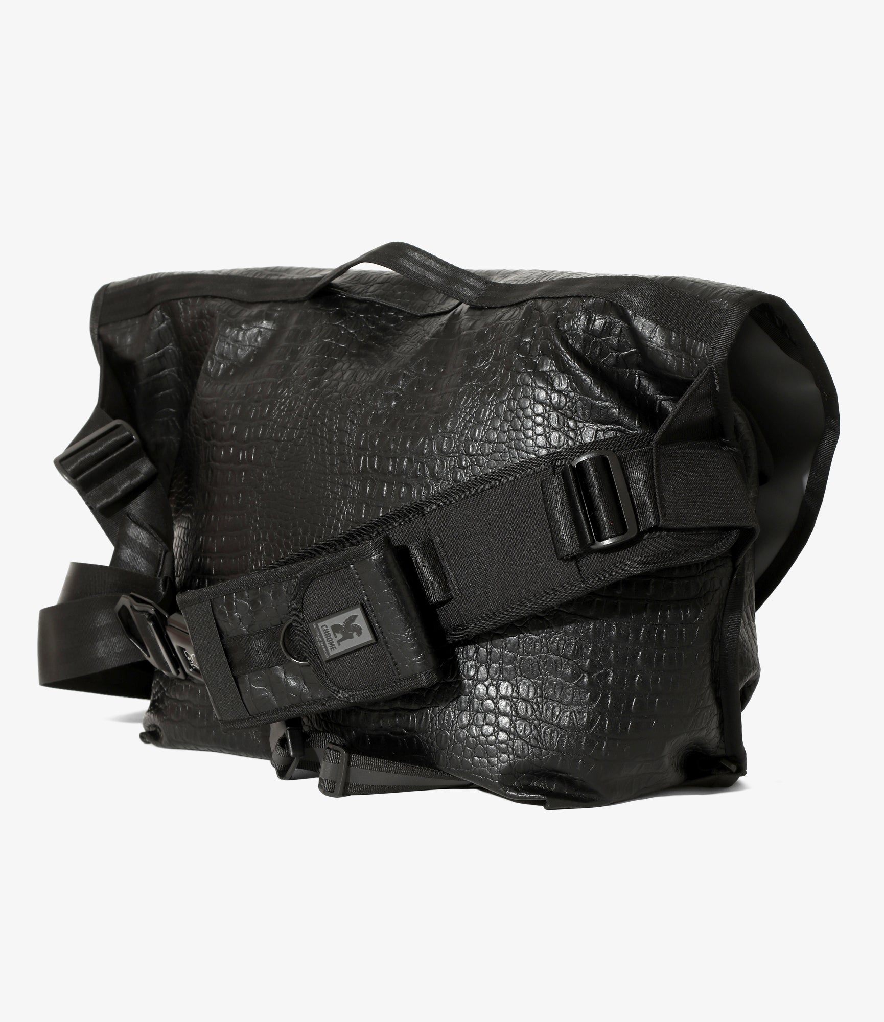 Chrome x Engineered Garments - Citizen 24L Messenger Bag - Black