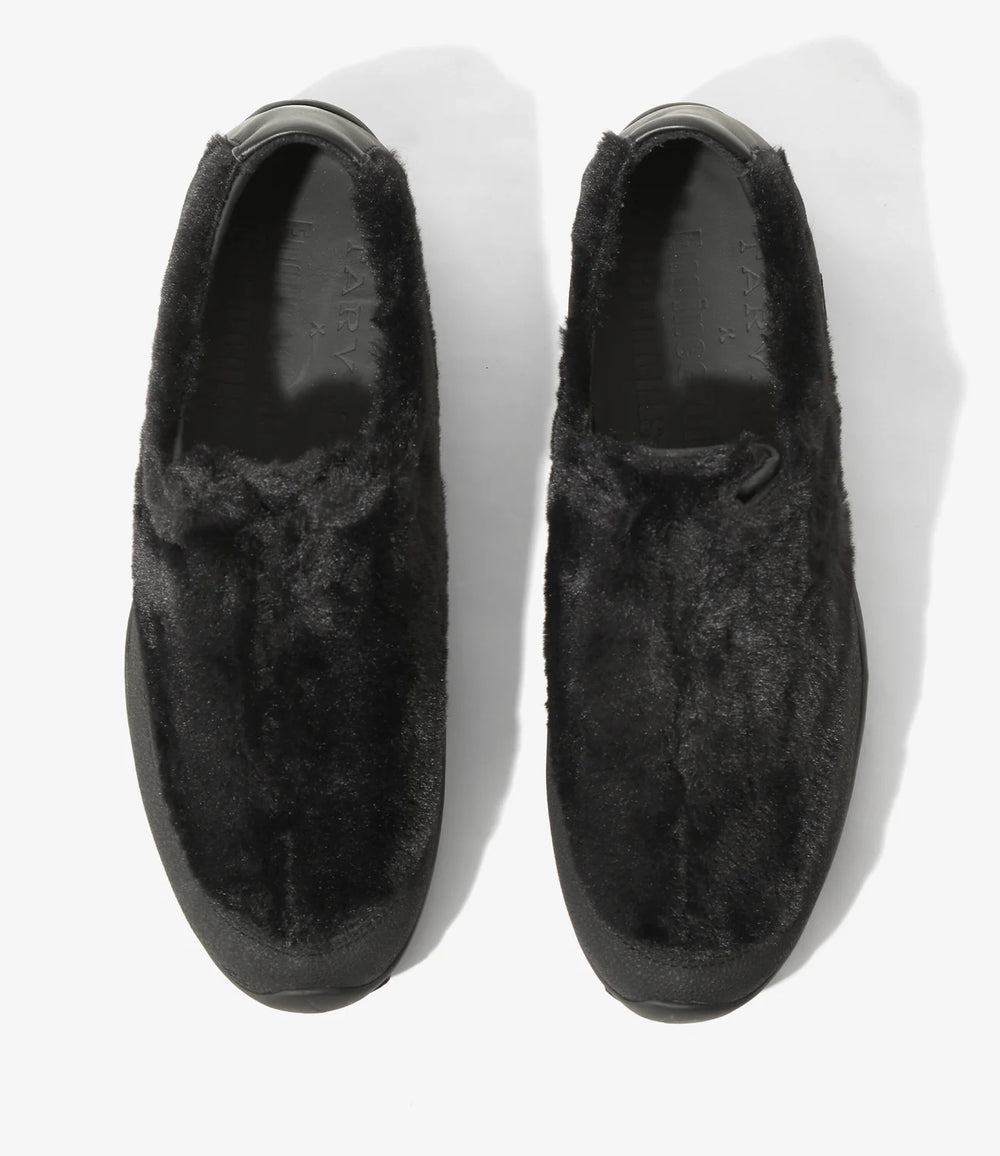 EG x Tarvas - Wanderer - Fake Fur - Black
