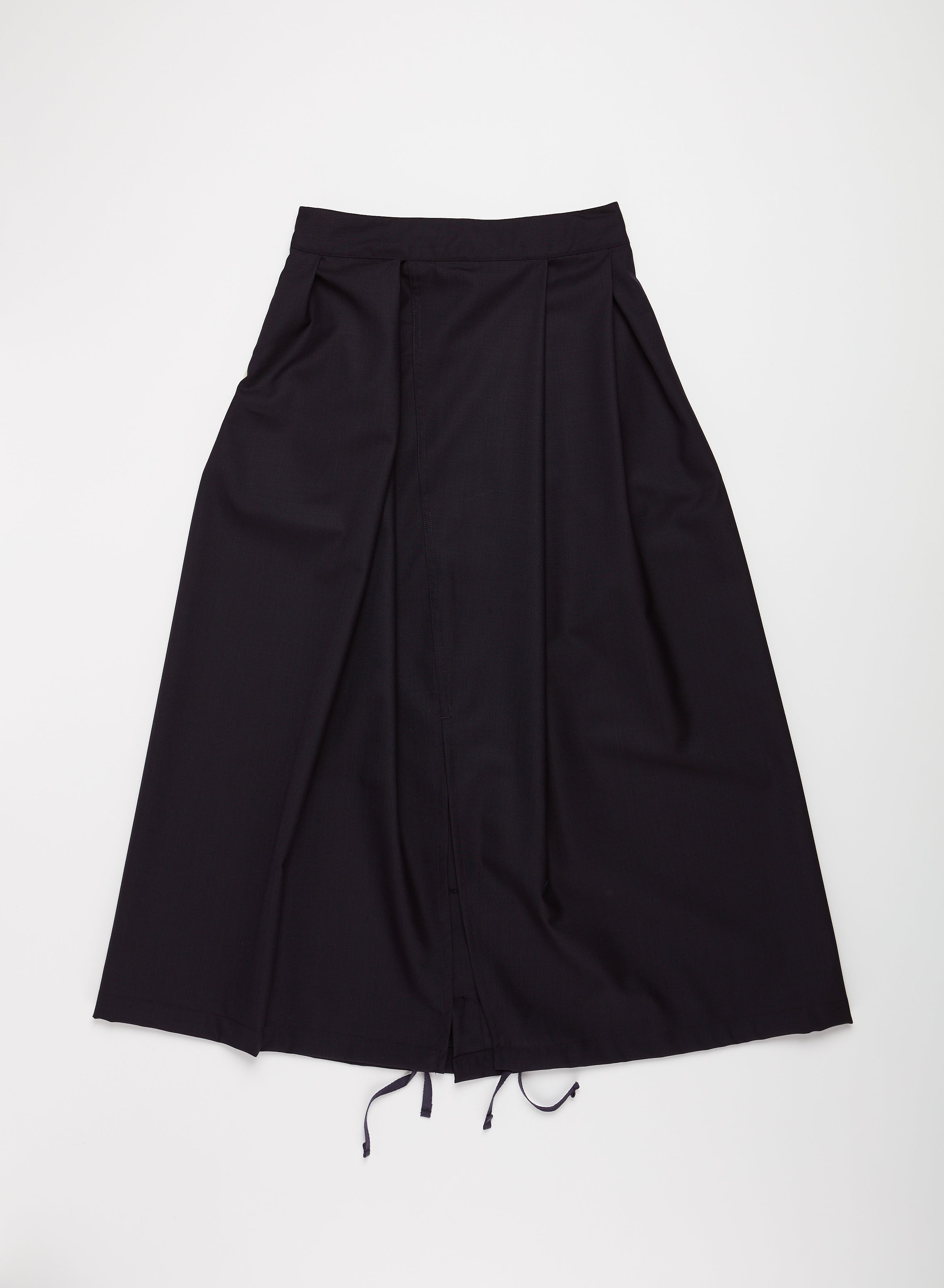 Tuck Skirt - Dk. Navy Tropical Wool