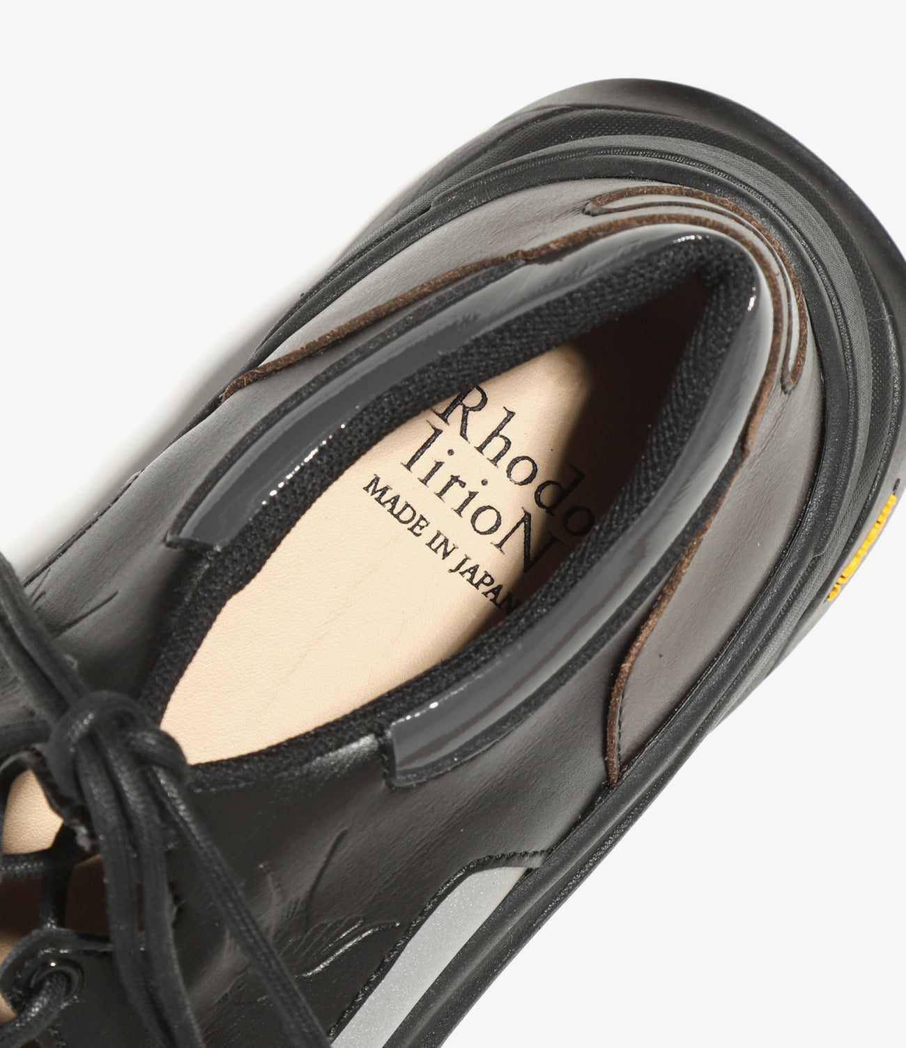 Gillie Sneakers - Black