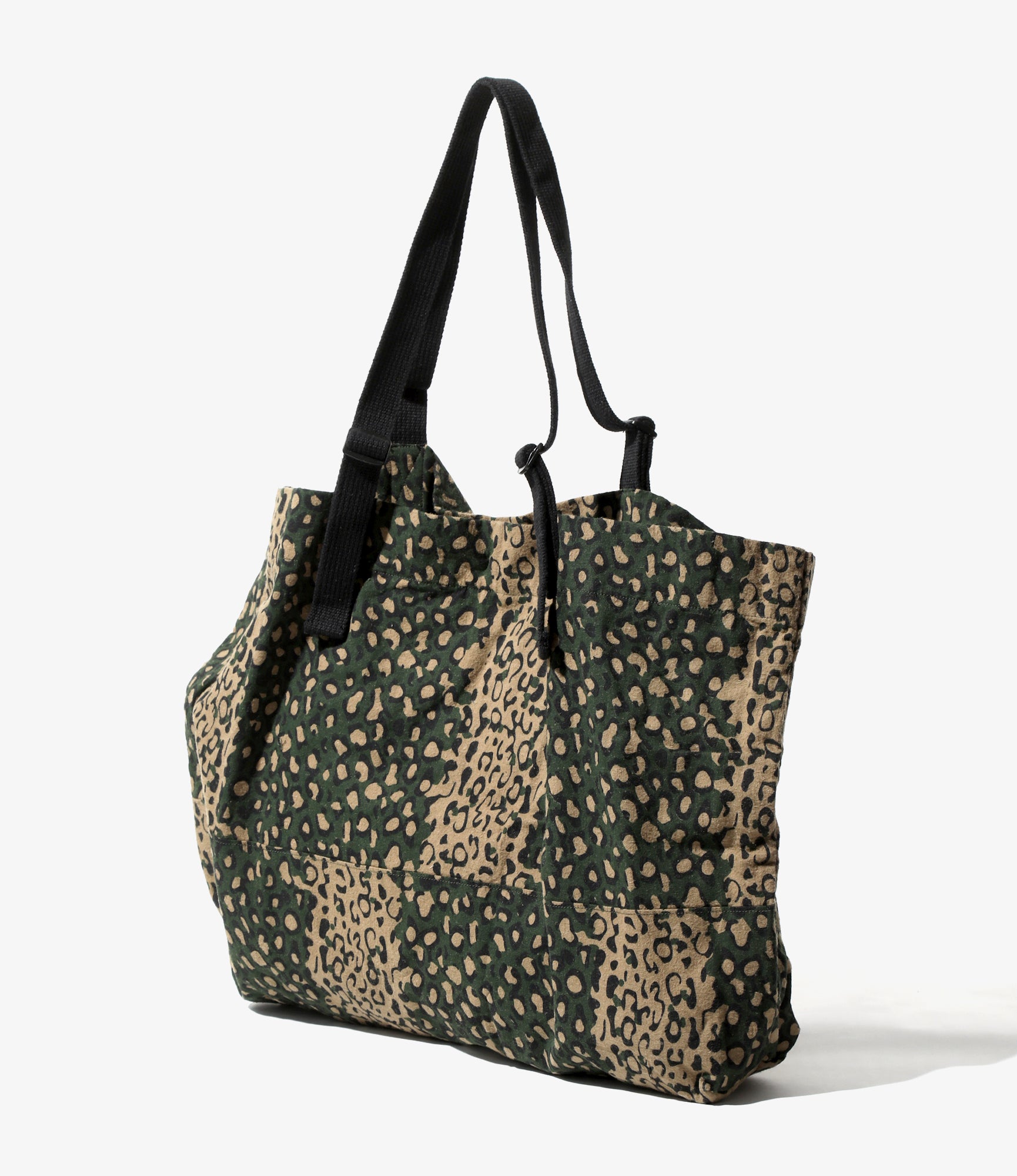 Canal Park Tote - Leopard - Flannel Cloth / Printed