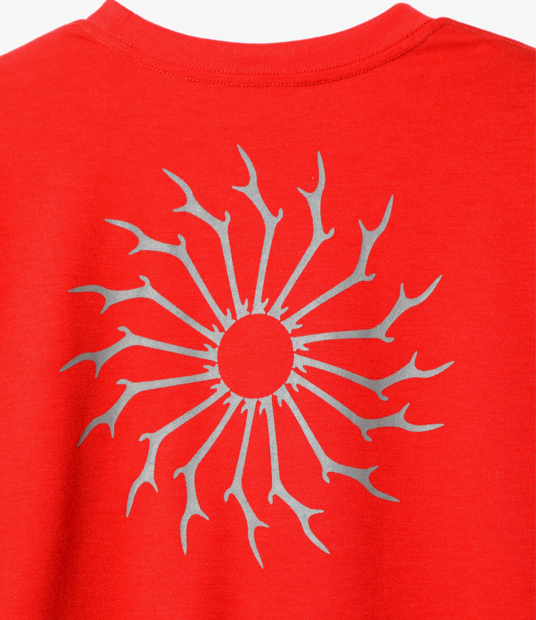 L/S Round Pocket Tee - Red - Circle Horn