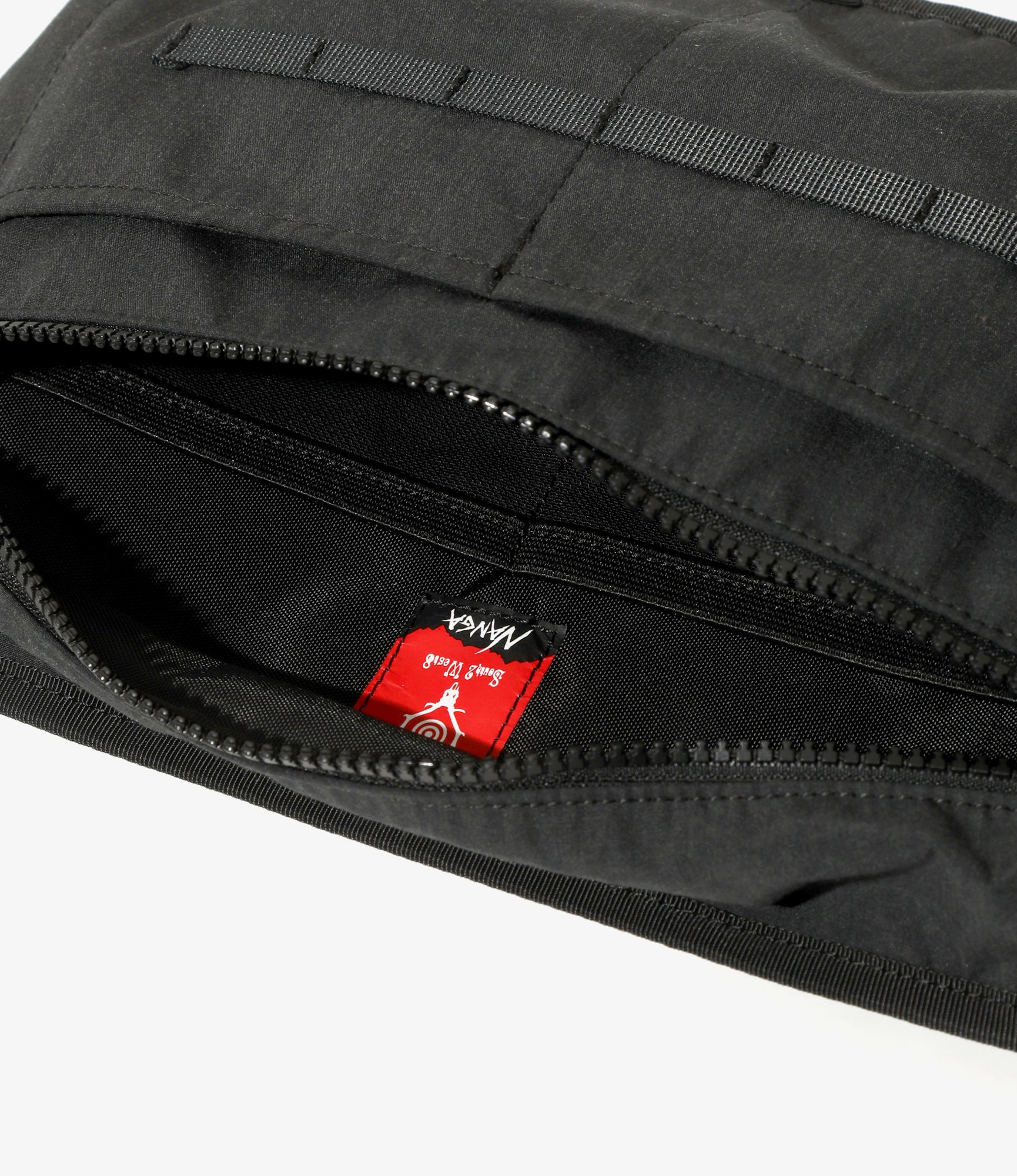 South2 West8 x NANGA Sacoche - HINOC - Black