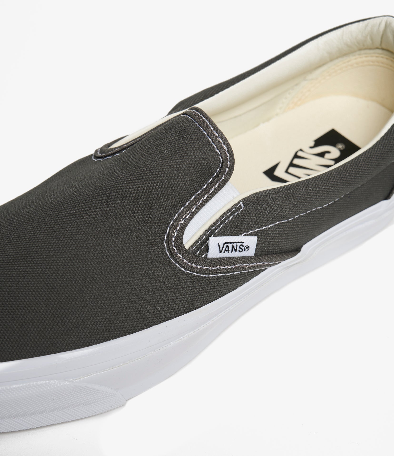 Slip - On Reissue 98 LX - Gunmetal